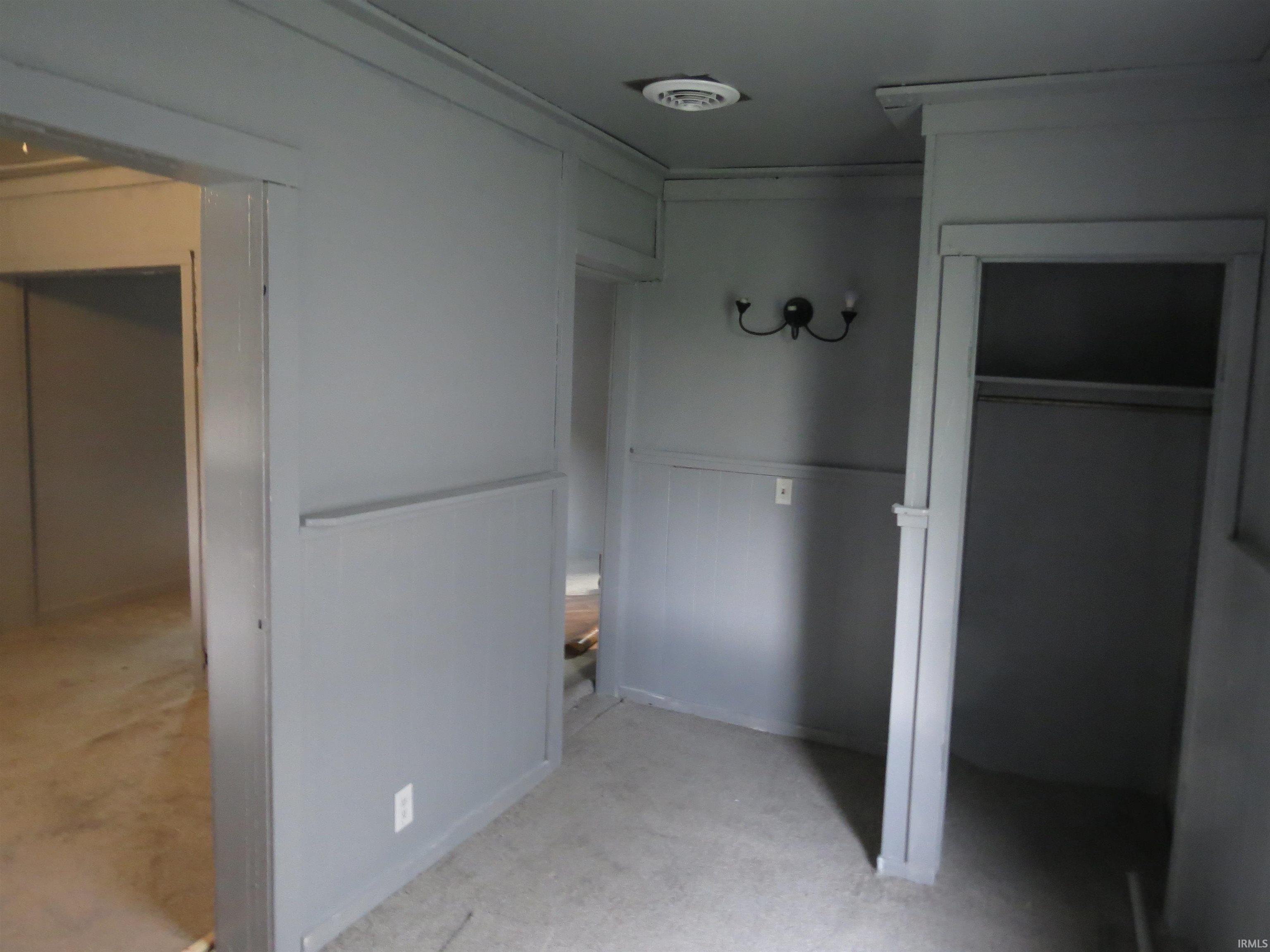 258 West 2nd Street Peru, IN 46970 - Photo 3 of 25