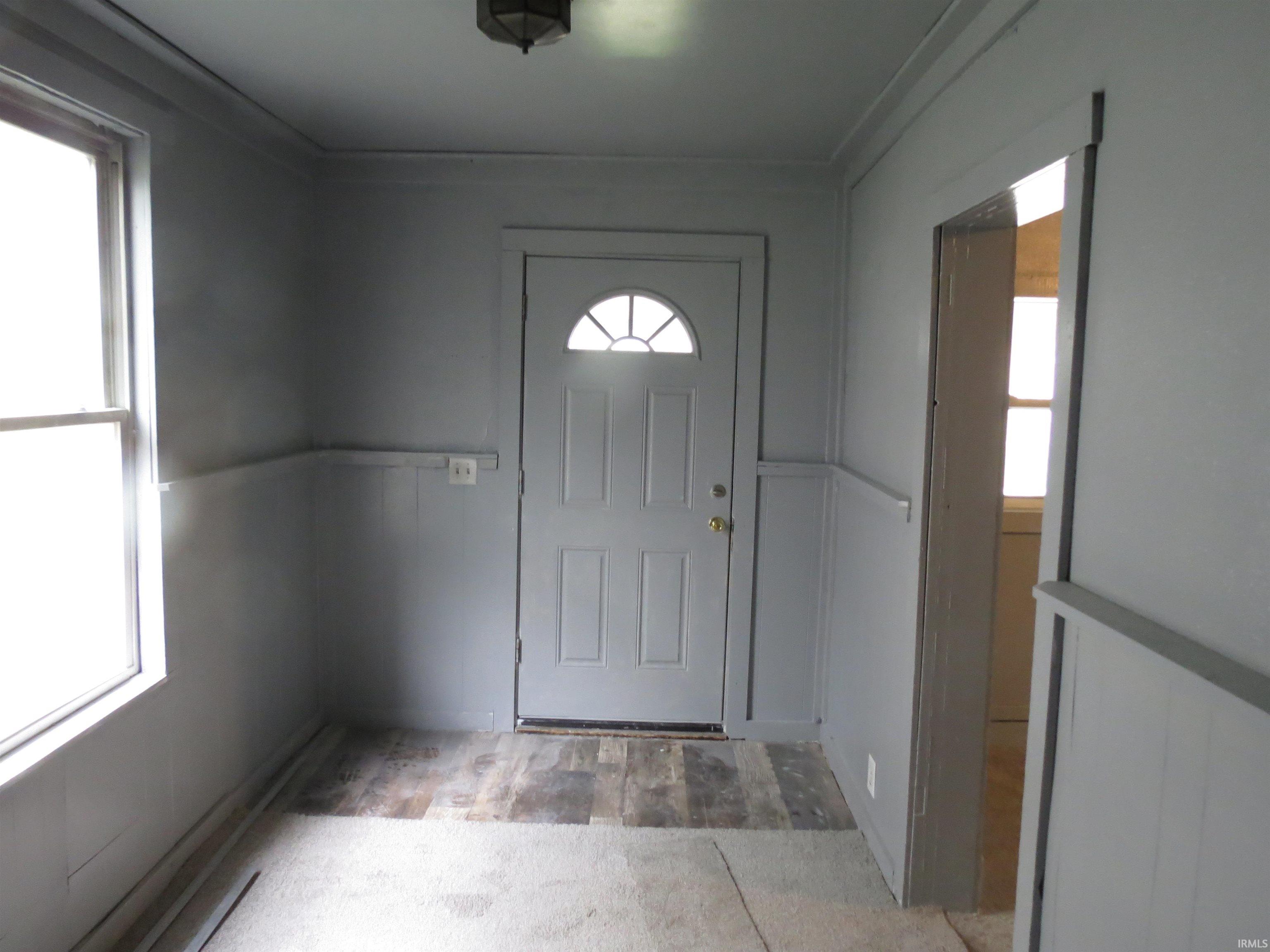 258 West 2nd Street Peru, IN 46970 - Photo 4 of 25