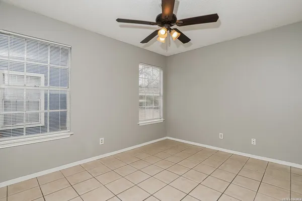 $1,000 | 820 West Olmos Drive, San Antonio, TX 78212