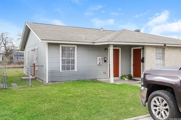 $1,000 | 820 West Olmos Drive, San Antonio, TX 78212