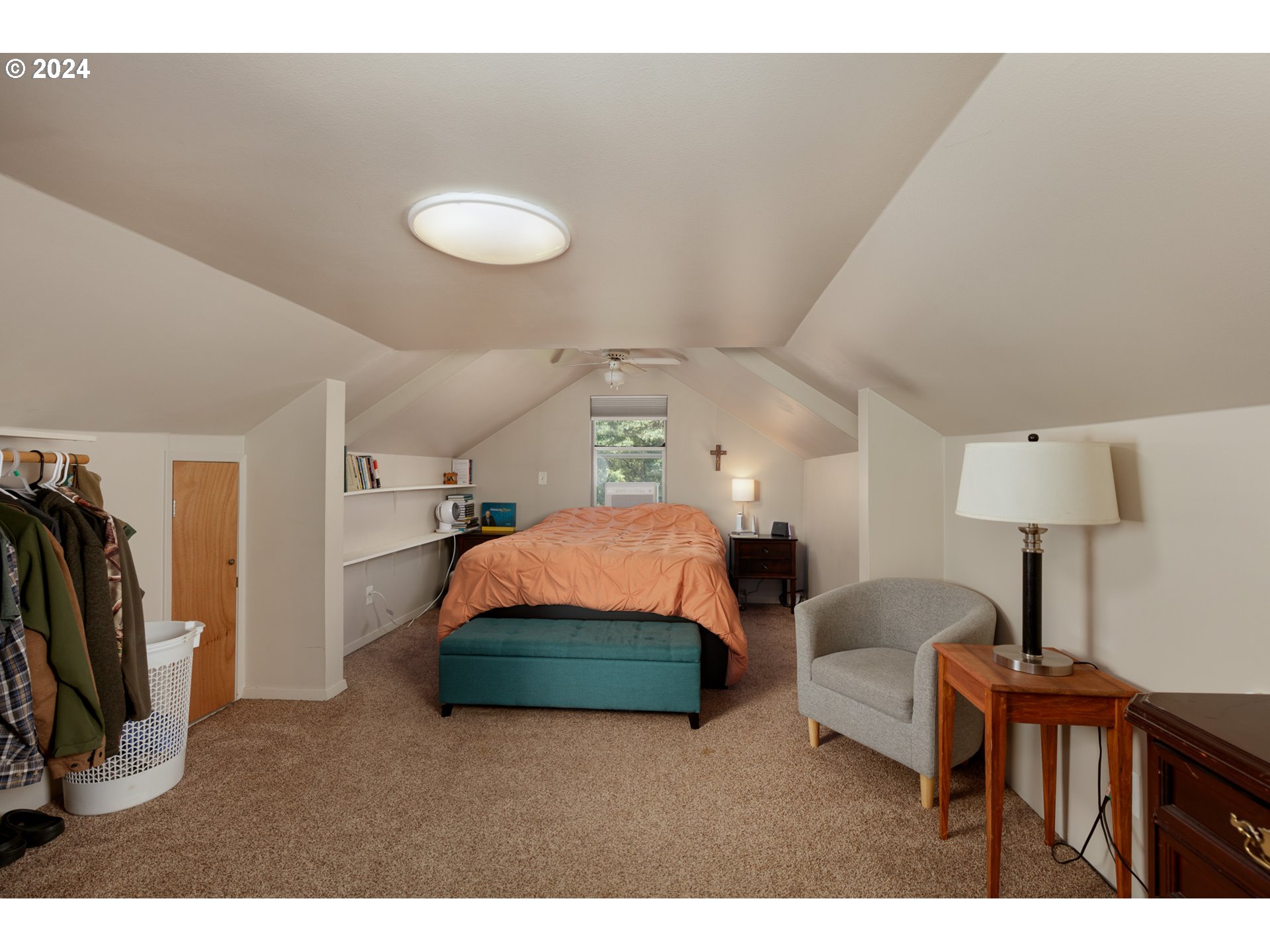 1100 Multnomah Road Hood River, OR 97031 - Photo 12 of 31 Gallery Image 12