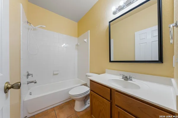 $3,300 | 3338 Bending Creek, San Antonio, TX 78261