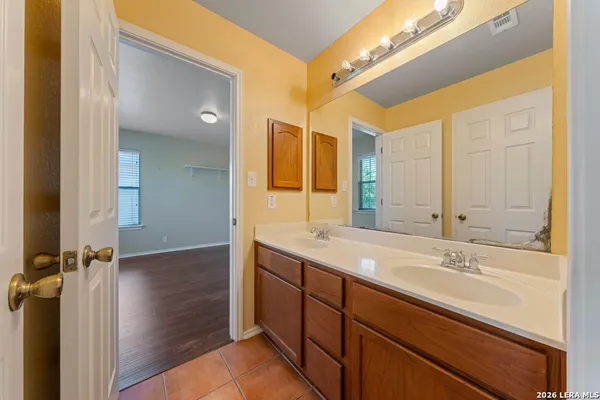 $3,300 | 3338 Bending Creek, San Antonio, TX 78261