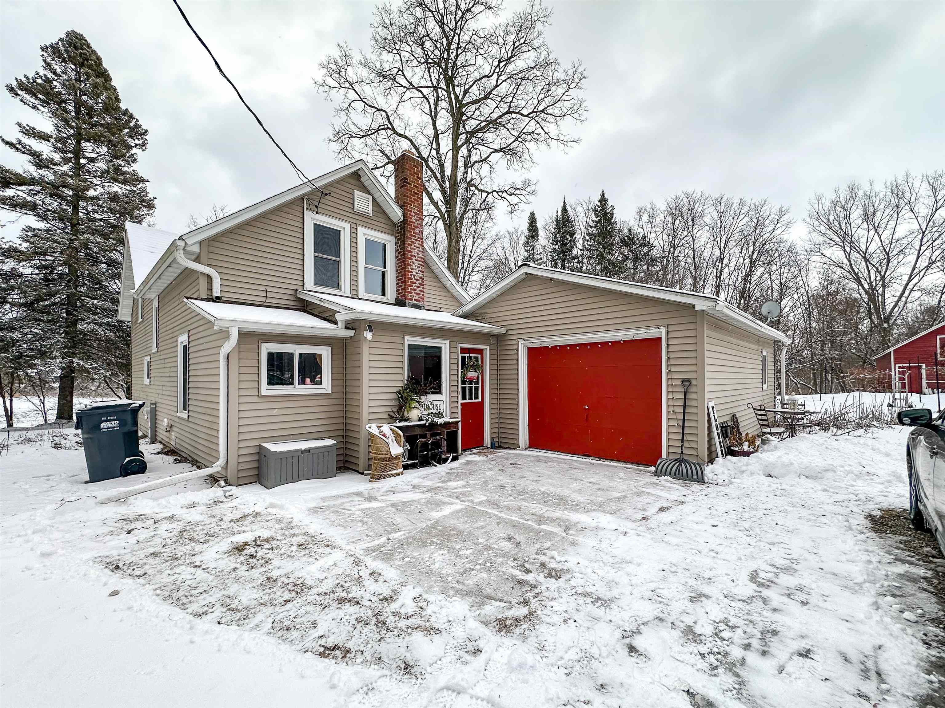 3405 CTH C Pulaski, WI 54162 - Photo 2 of 44