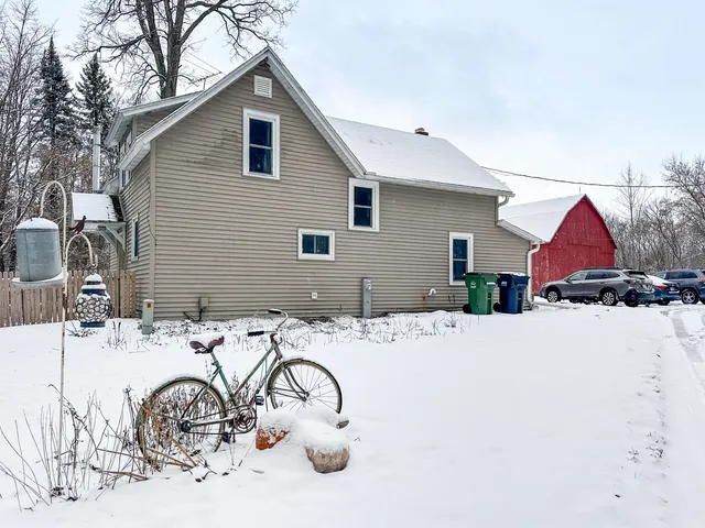 $421,000 | 3405 CTH C, Pulaski, WI 54162