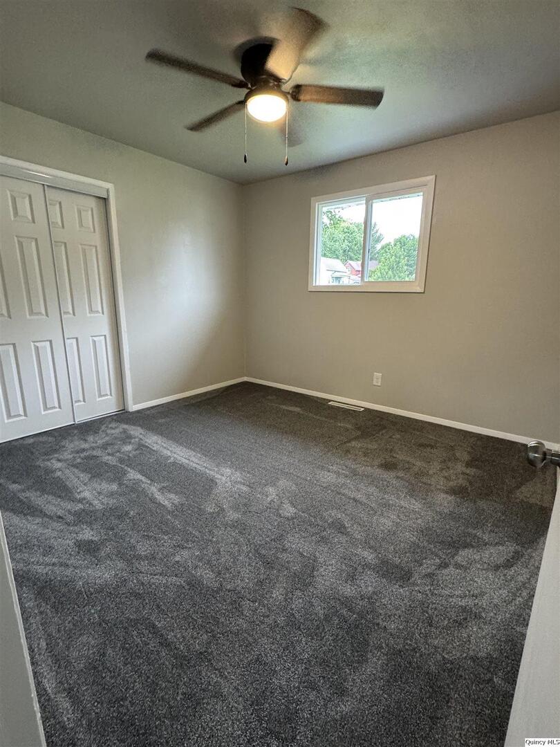 1700 Washington Street Quincy, IL 62301 - Photo 9 of 16