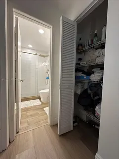 $679,000 | 7003 Northwest 40th Place, Coral Springs, FL 33065