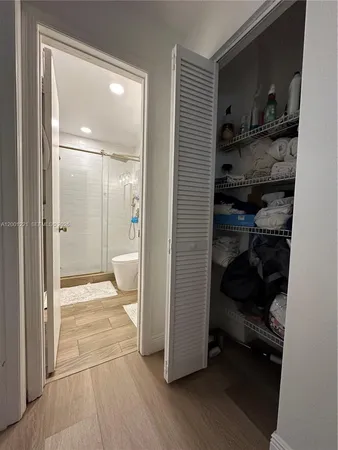 $679,000 | 7003 Northwest 40th Place, Coral Springs, FL 33065