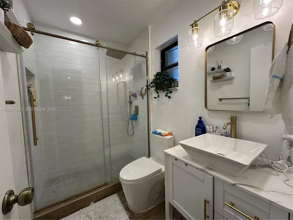 $679,000 | 7003 Northwest 40th Place, Coral Springs, FL 33065