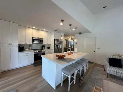 $679,000 | 7003 Northwest 40th Place, Coral Springs, FL 33065
