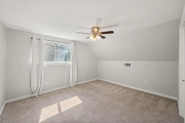 $275,000 | 2402 Woodlawn Drive, Ennis, TX 75119