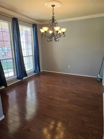 a view of livingroom with window