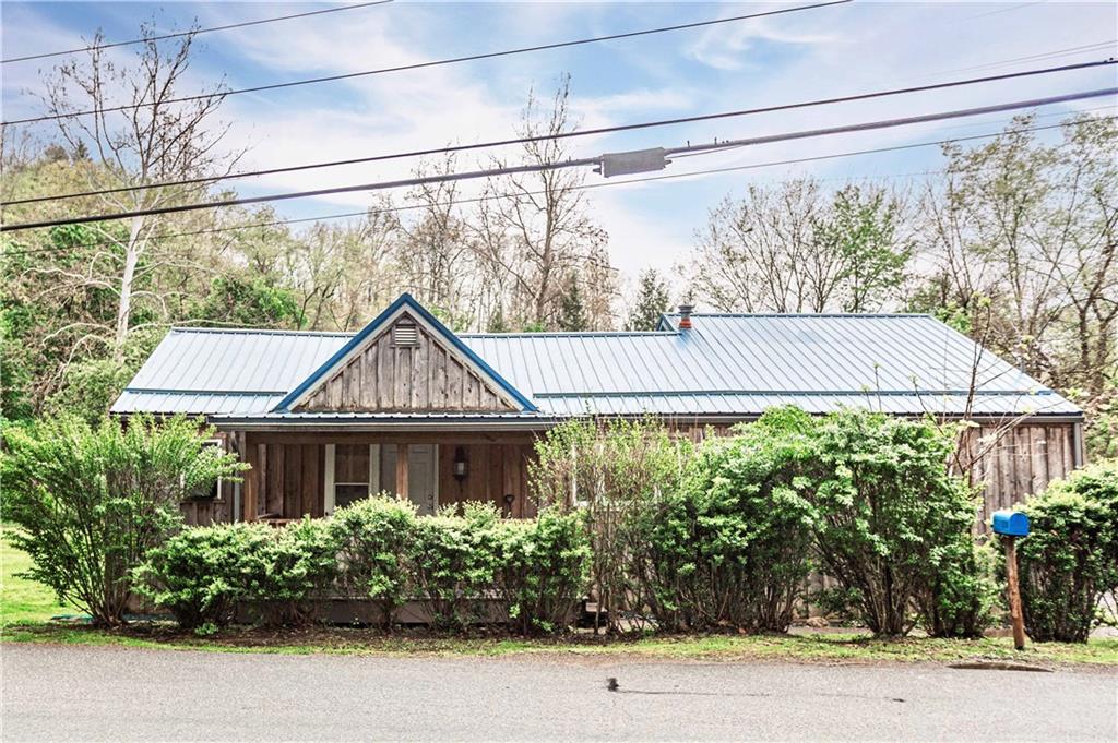 110 Garretts Run Road Ford City, PA 16226 - Photo 2 of 23