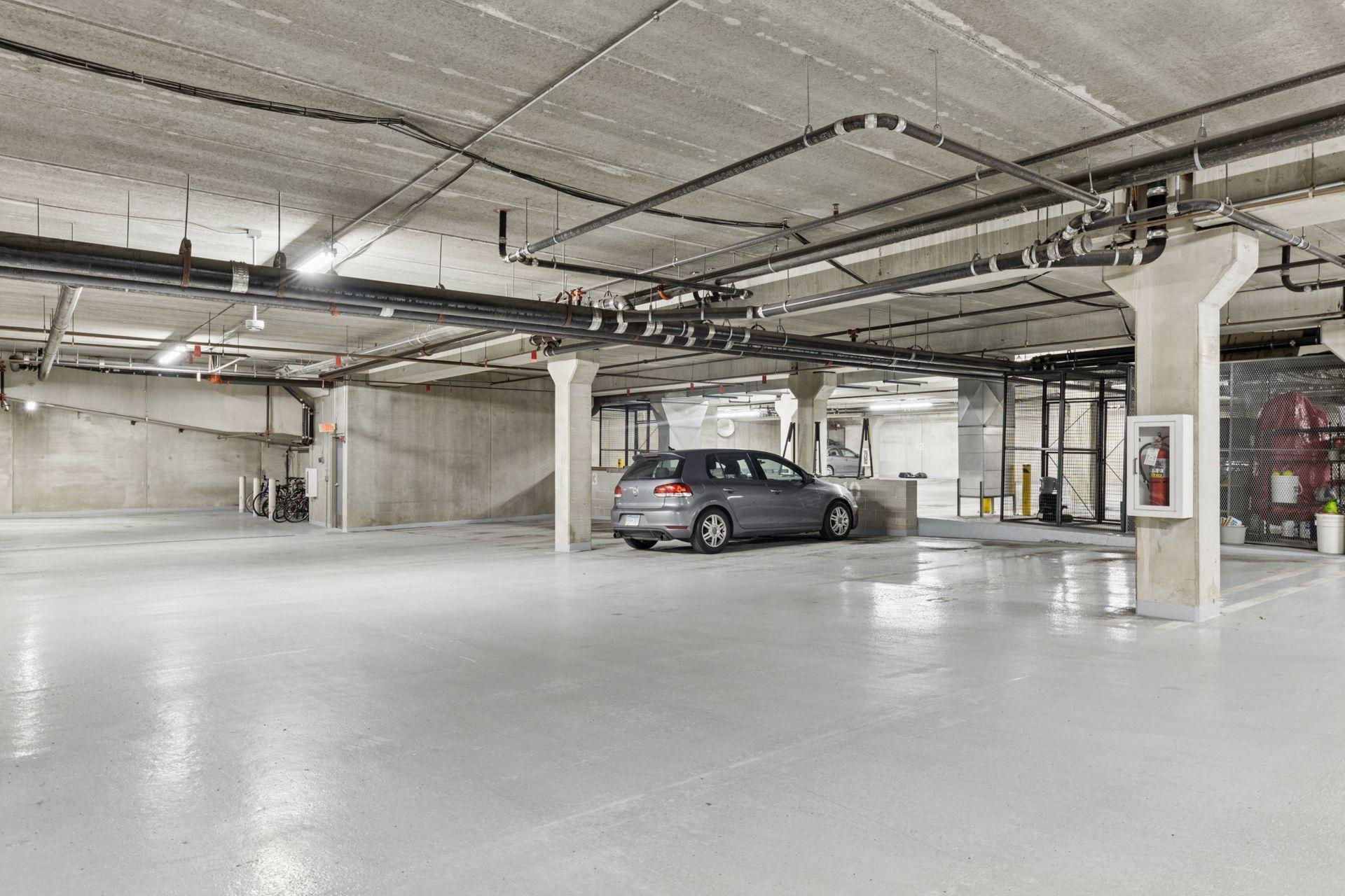 1211 Lagoon Avenue, Unit 302 Minneapolis, MN 55408 - Photo 16 of 16