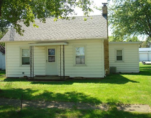 402 Main Street Leonore, IL 61332 - Photo 1 of 11
