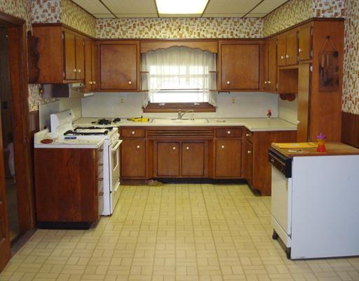 402 Main Street Leonore, IL 61332 - Photo 2 of 11