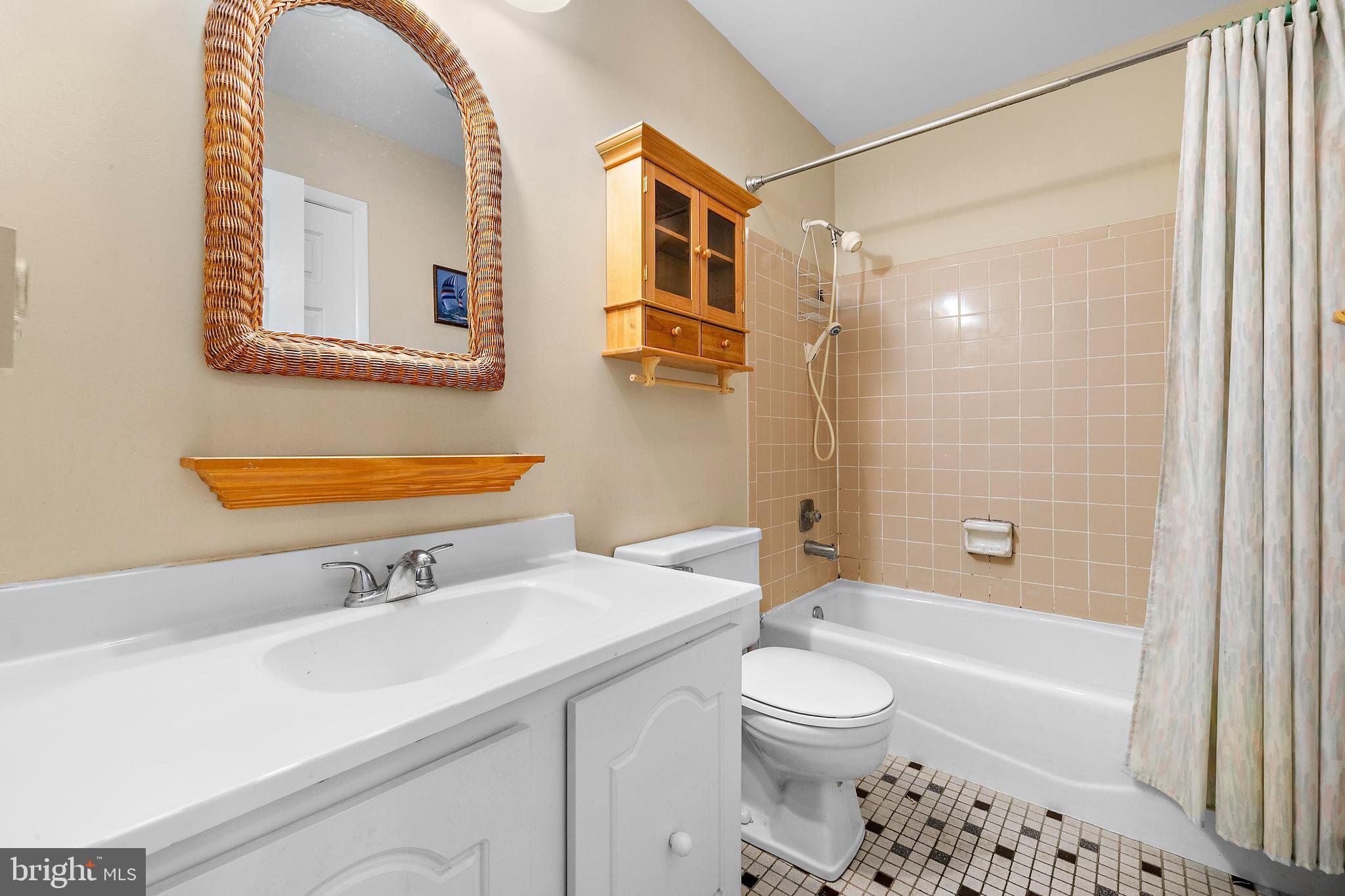 20 Magnolia Road Manahawkin, NJ 08050 - Photo 4 of 8