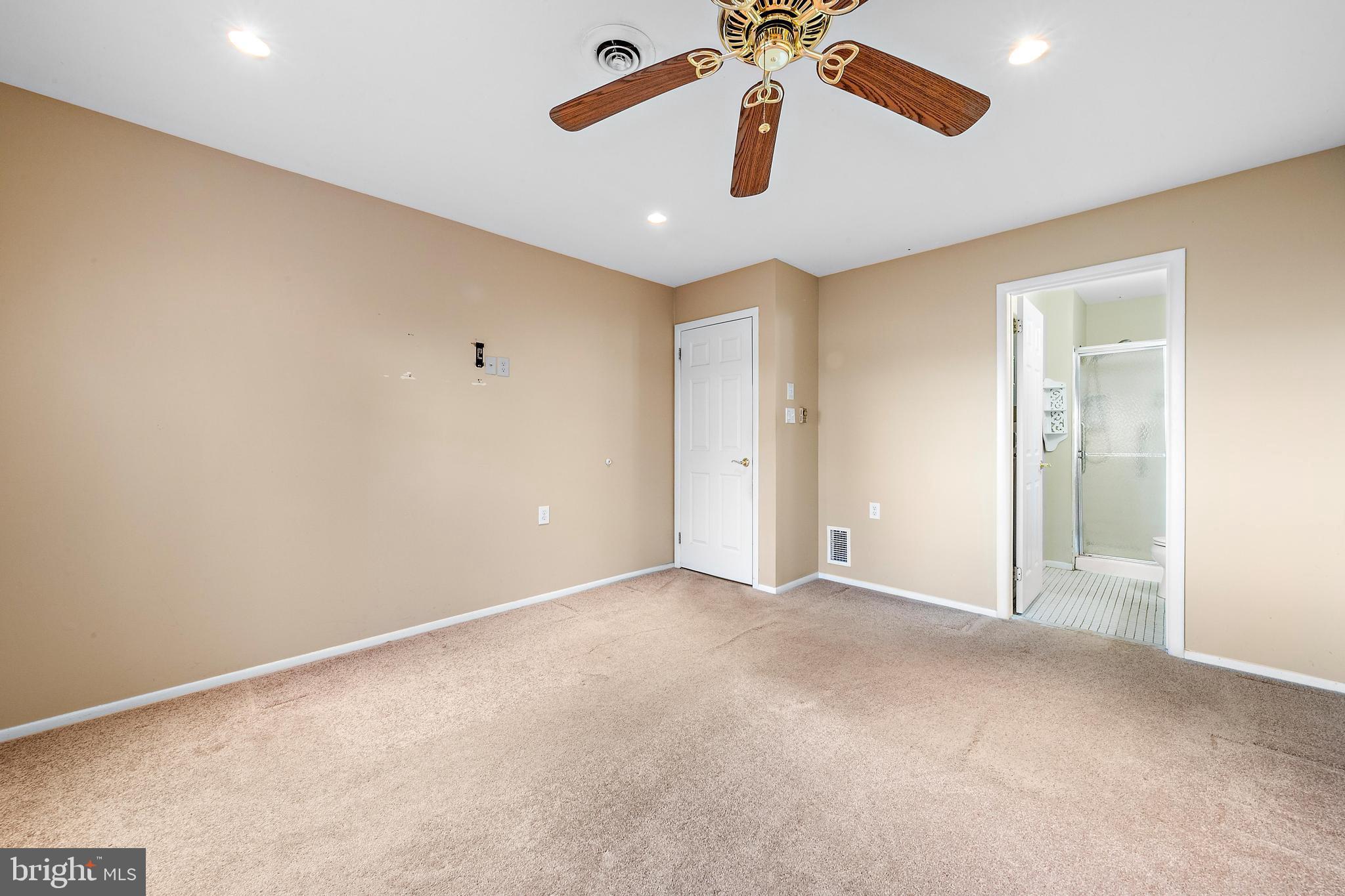 20 Magnolia Road Manahawkin, NJ 08050 - Photo 5 of 8