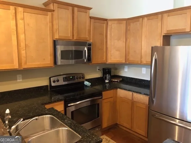 $2,075 | 1500 Timothy Road, Unit C20, Athens, GA 30606