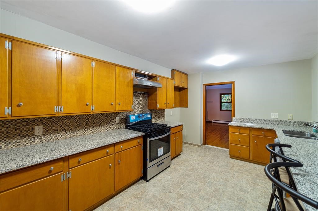 427 Jones Road Vestal, NY 13850 - Photo 11 of 25 Gallery Image 11