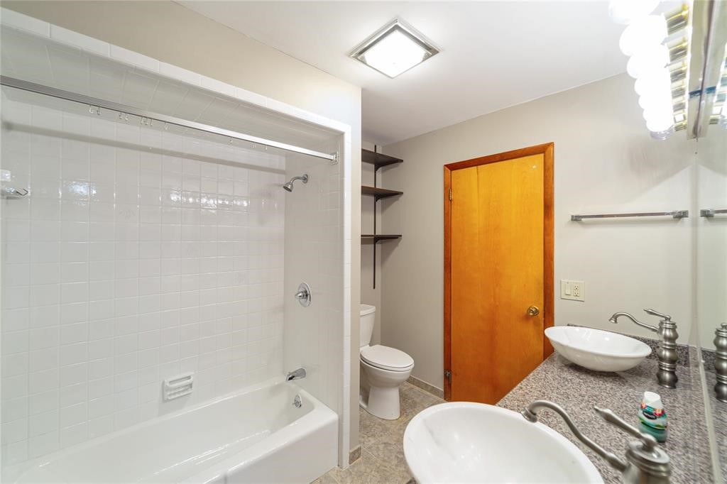 427 Jones Road Vestal, NY 13850 - Photo 13 of 25 Gallery Image 13