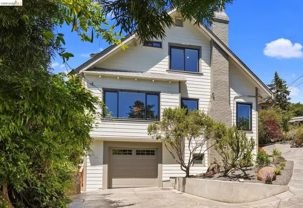 $1,485,000 | 5765 Manila Avenue, Oakland, CA 94618