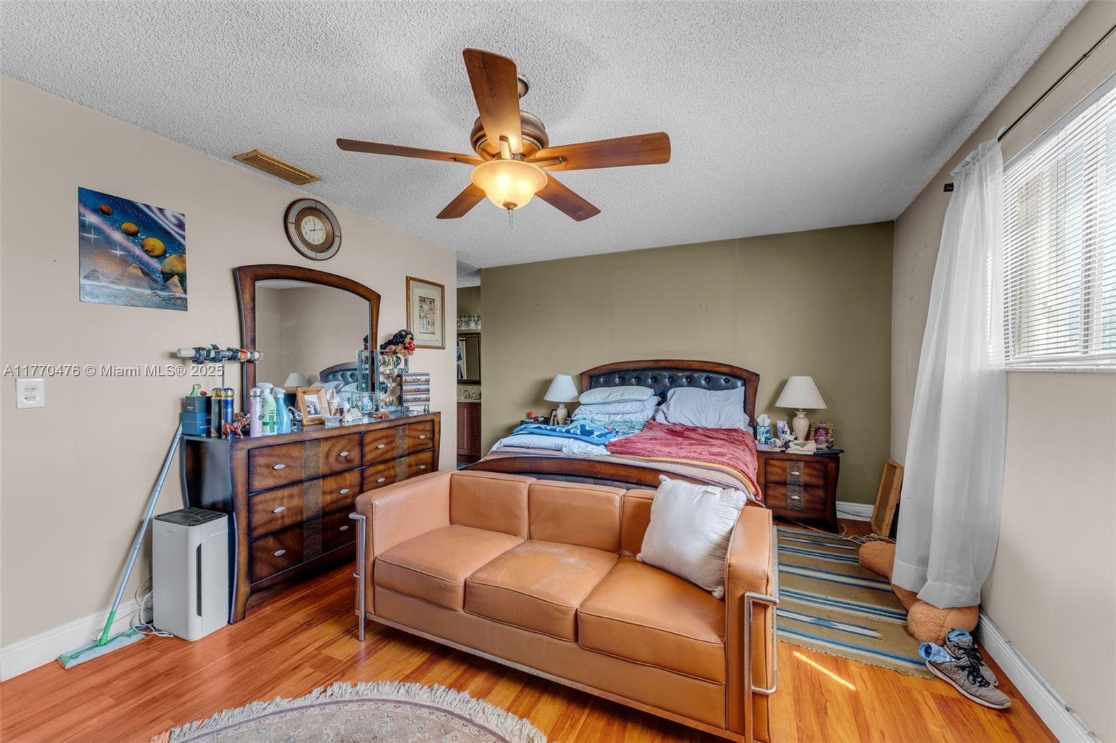 15157 Southwest 95th Street Miami, FL 33196 - Photo 11 of 47