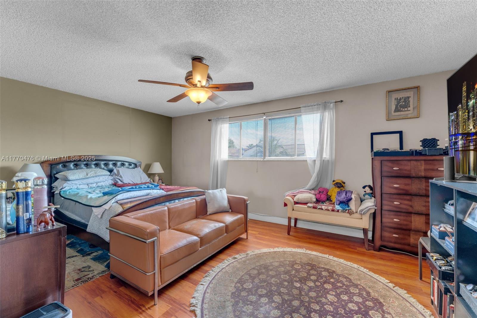 15157 Southwest 95th Street Miami, FL 33196 - Photo 16 of 47