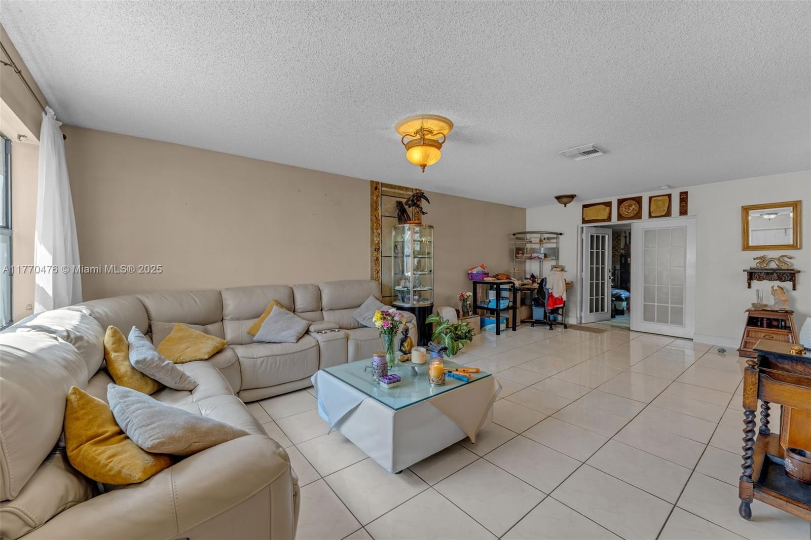 15157 Southwest 95th Street Miami, FL 33196 - Photo 6 of 47
