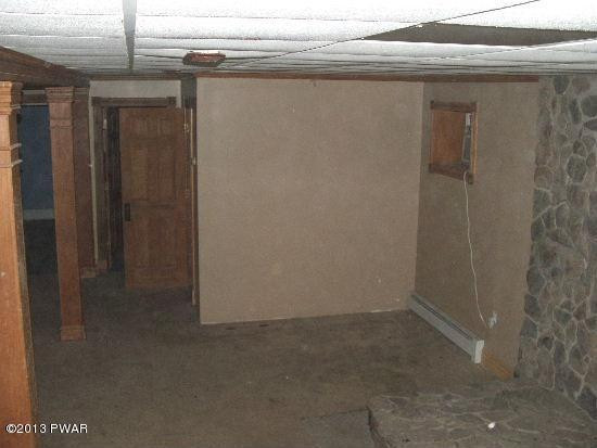 116 Burrus Road Greentown, PA 18426 - Photo 3 of 7