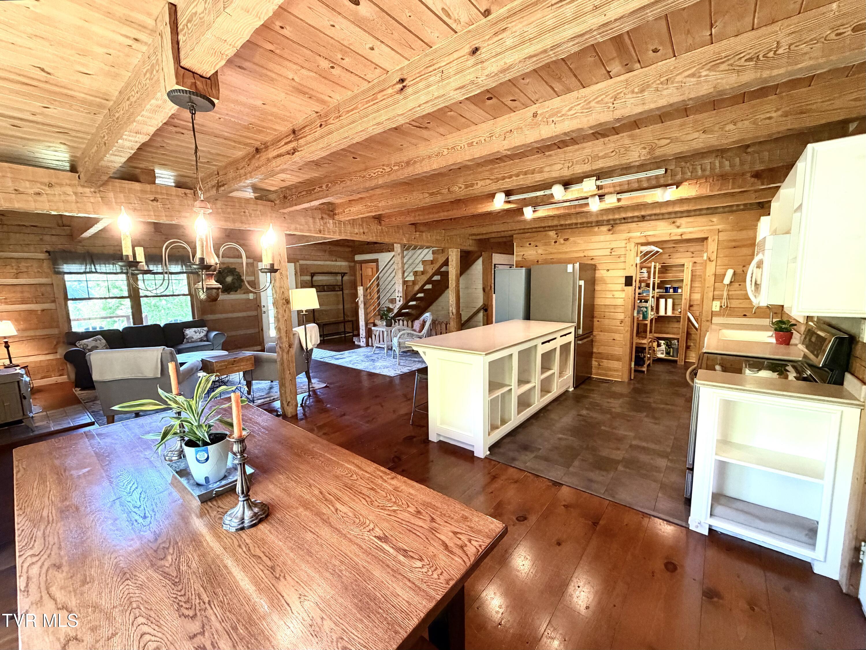 15655 Barnrock Road Mendota, VA 24270 - Photo 24 of 62 IMG_1506