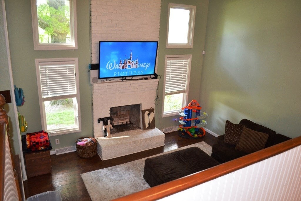 620 Whispering Pines Road Max Meadows, VA 24360 - Photo 7 of 40 Gallery Image 7