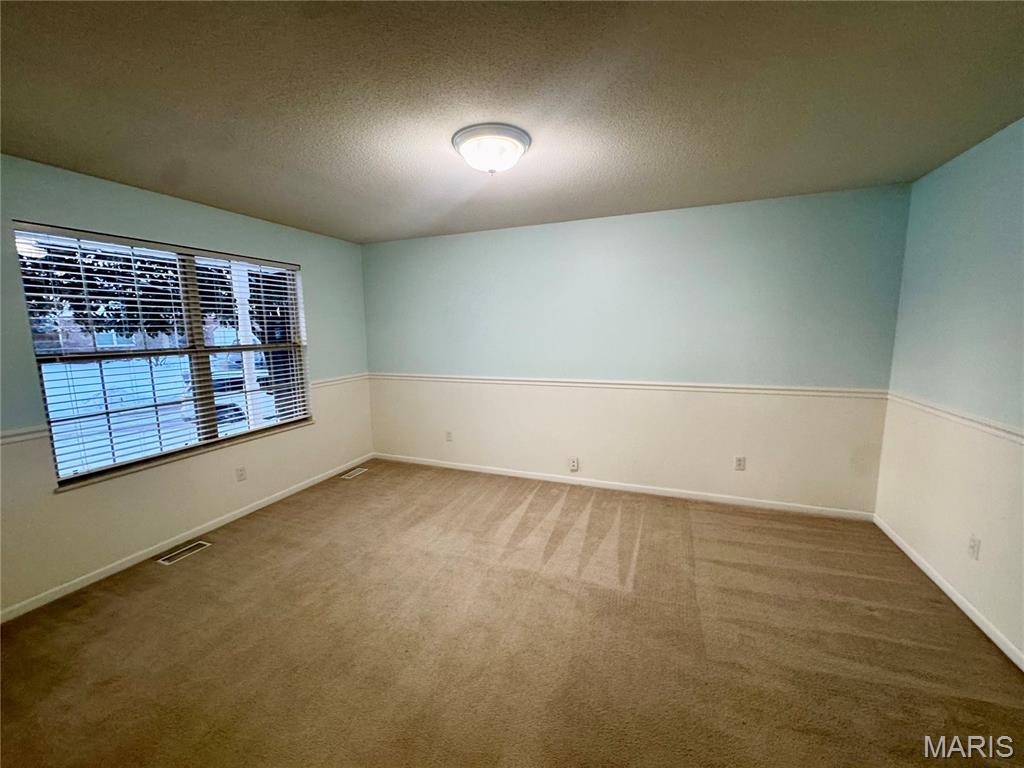 408 Magnolia Drive O'Fallon, IL 62269 - Photo 4 of 60