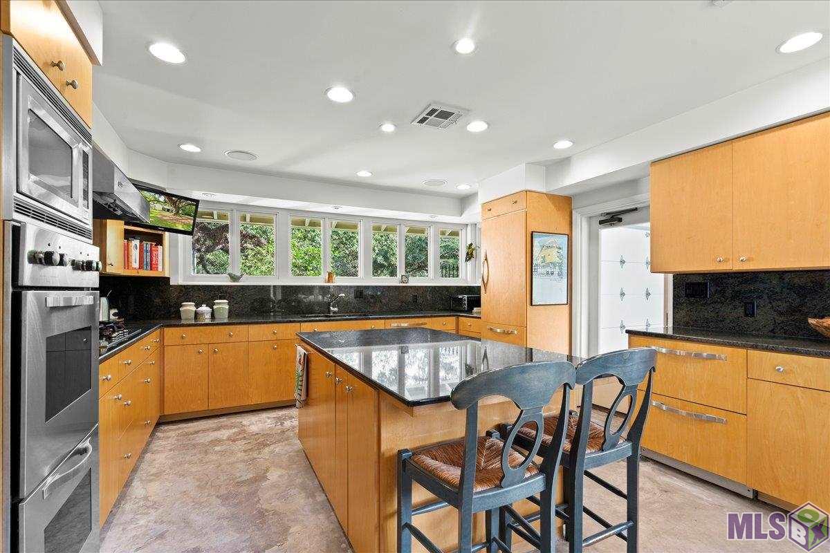 2600 Reymond Avenue Baton Rouge, LA 70808 - Photo 14 of 40 Fabulous Kitchen
