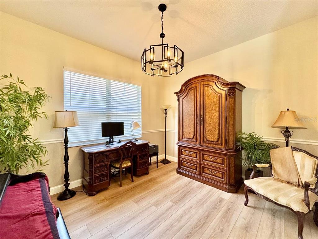 18711 Chaville Road Lutz, FL 33558 - Photo 12 of 72