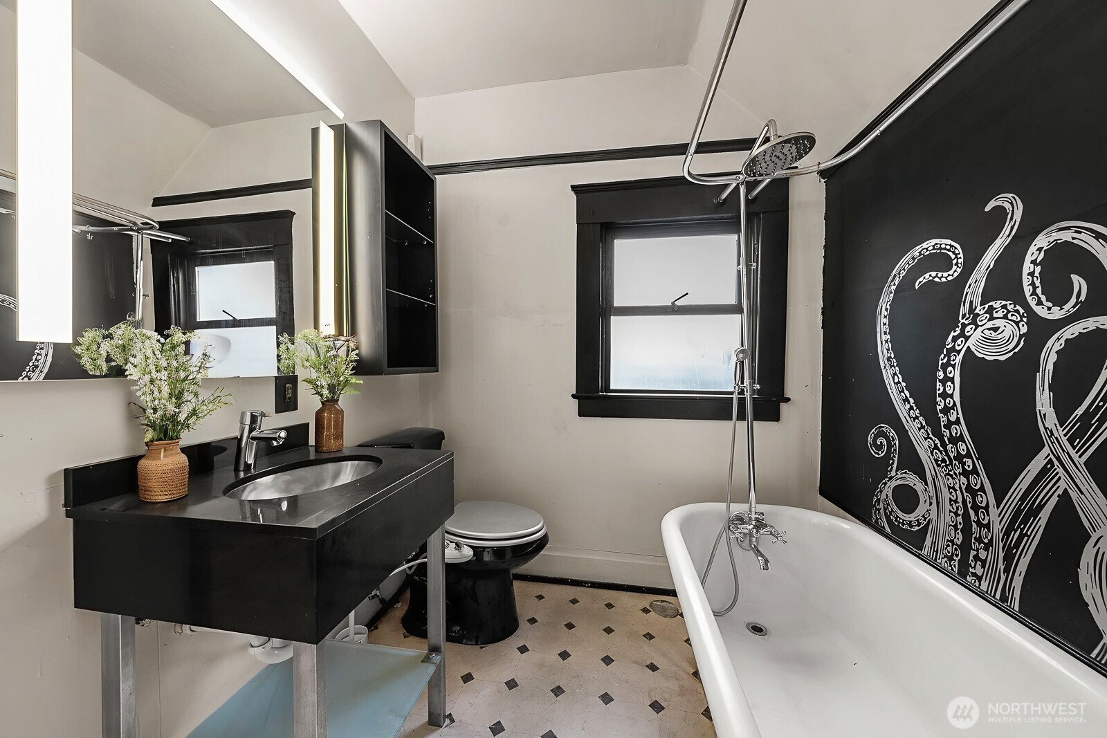 6636 Carleton Avenue South Seattle, WA 98108 - Photo 19 of 30 a bathroom with a sink toilet and shower