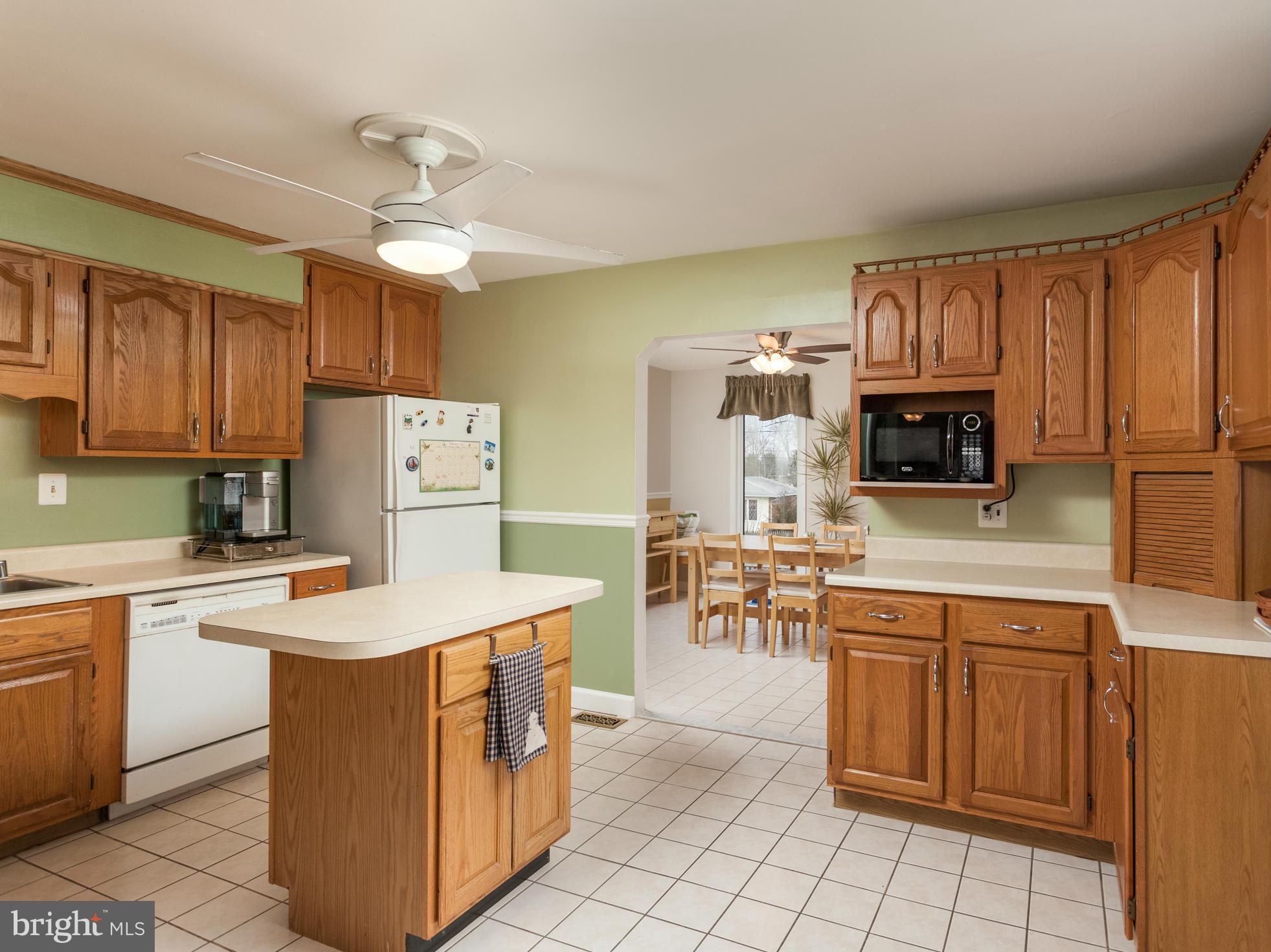 2003 Cherry Road Edgewood, MD 21040 - Photo 4 of 26 Kitchen