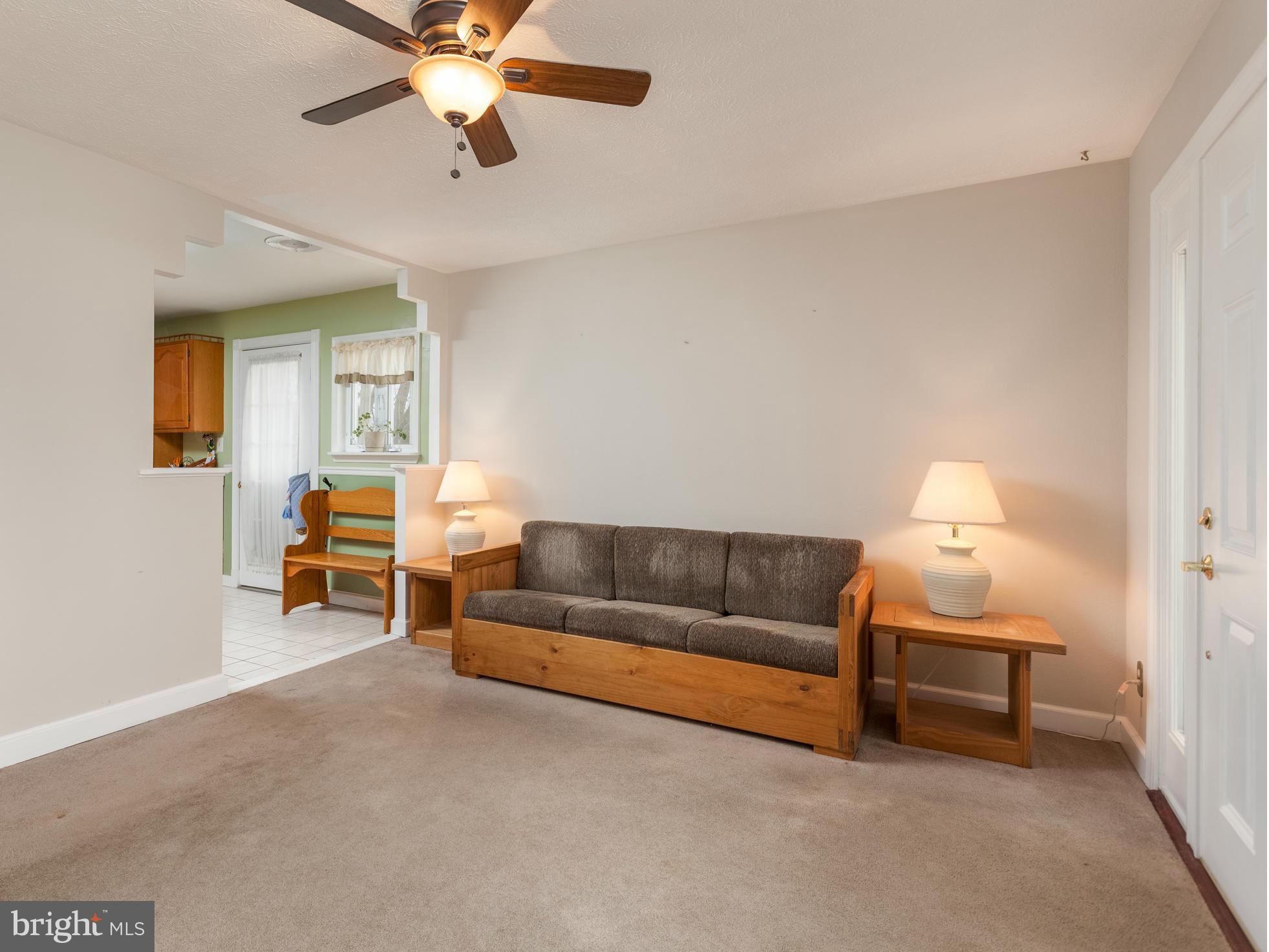 2003 Cherry Road Edgewood, MD 21040 - Photo 5 of 26 Living Room