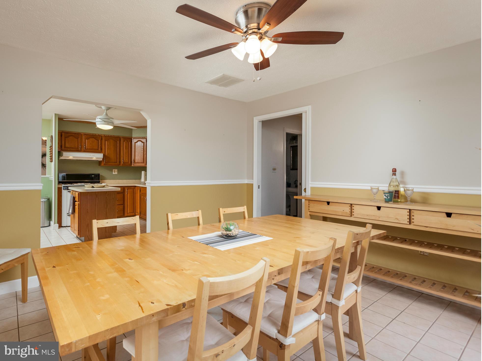 2003 Cherry Road Edgewood, MD 21040 - Photo 8 of 26 Dining Room