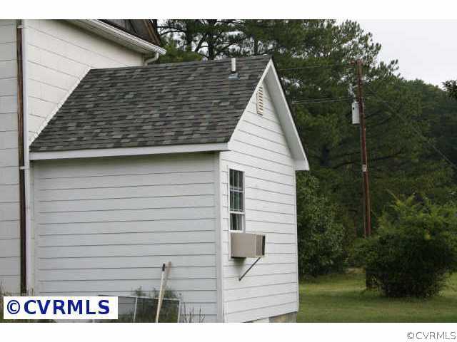 37 Jenkins Ridge Road Cartersville, VA 23027 - Photo 8 of 10 Other - Recent Bathroom Addition - would make a gr