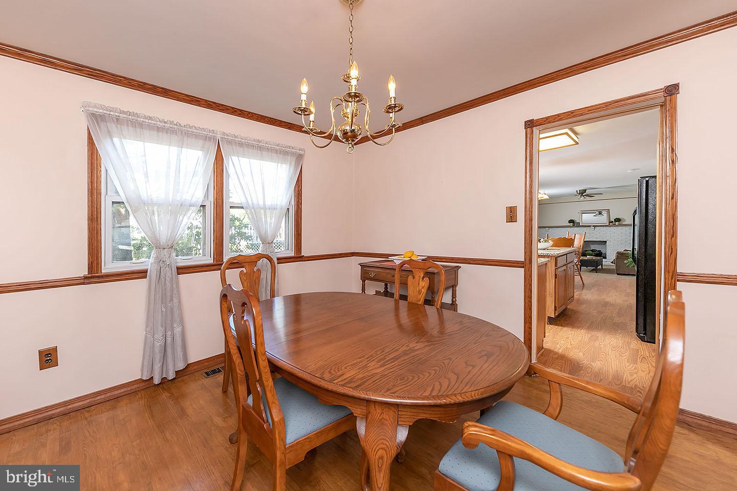 2 Spring Court Cherry Hill, NJ 08003 - Photo 8 of 27 Dining Room