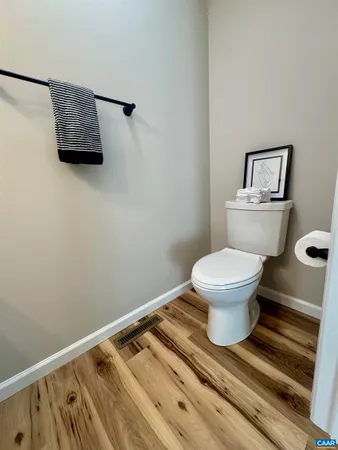 $409,900 | 200 Robinhood Road, Staunton, VA 24401