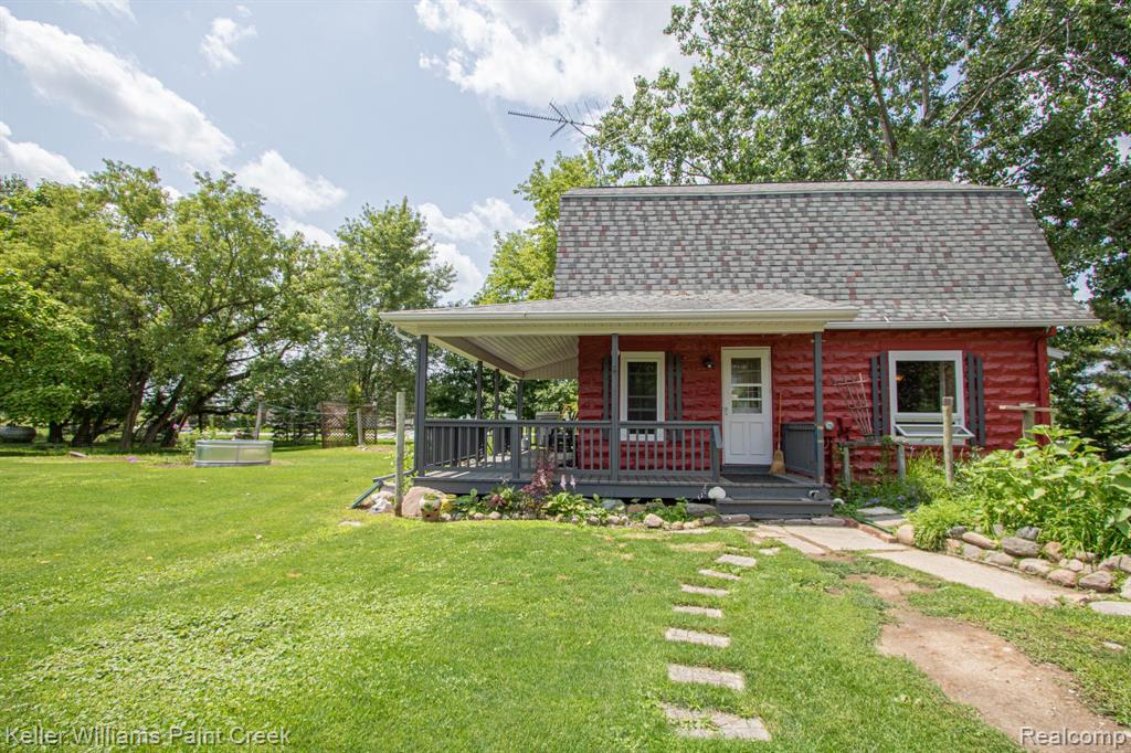 9319 Sparling Road Goodells, MI 48027 - Photo 25 of 36