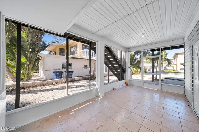 $1,500 | 128 Eucalyptus Court, Unit D, Fort Myers Beach, FL 33931