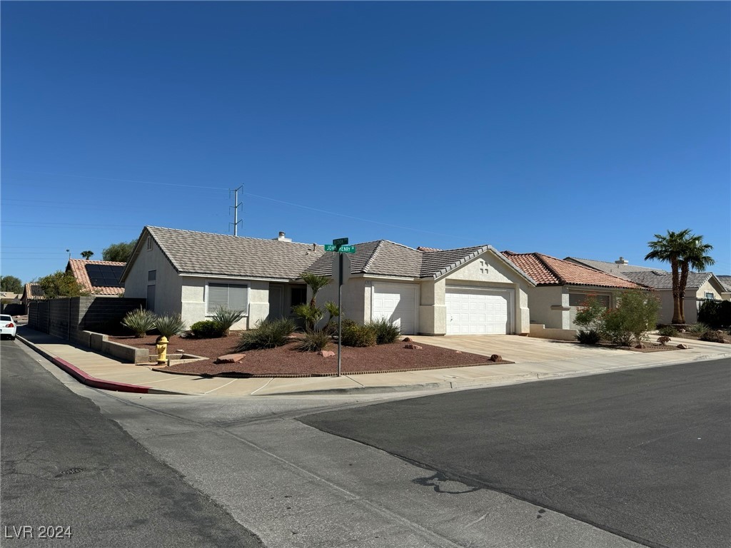 356 John Henry Drive Henderson, NV 89014 - Photo 2 of 25