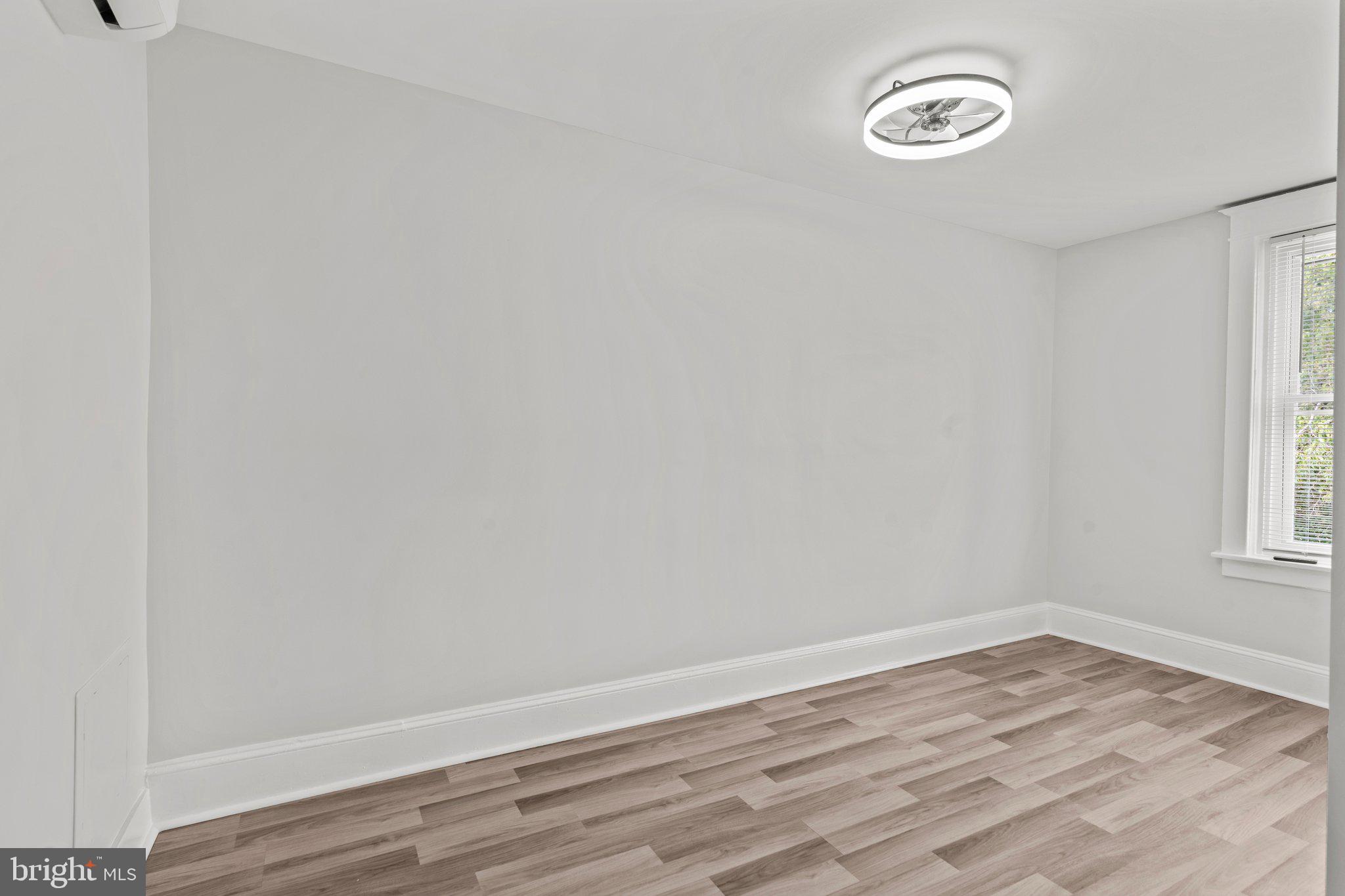 4637 Fernhill Road Philadelphia, PA 19144 - Photo 17 of 32