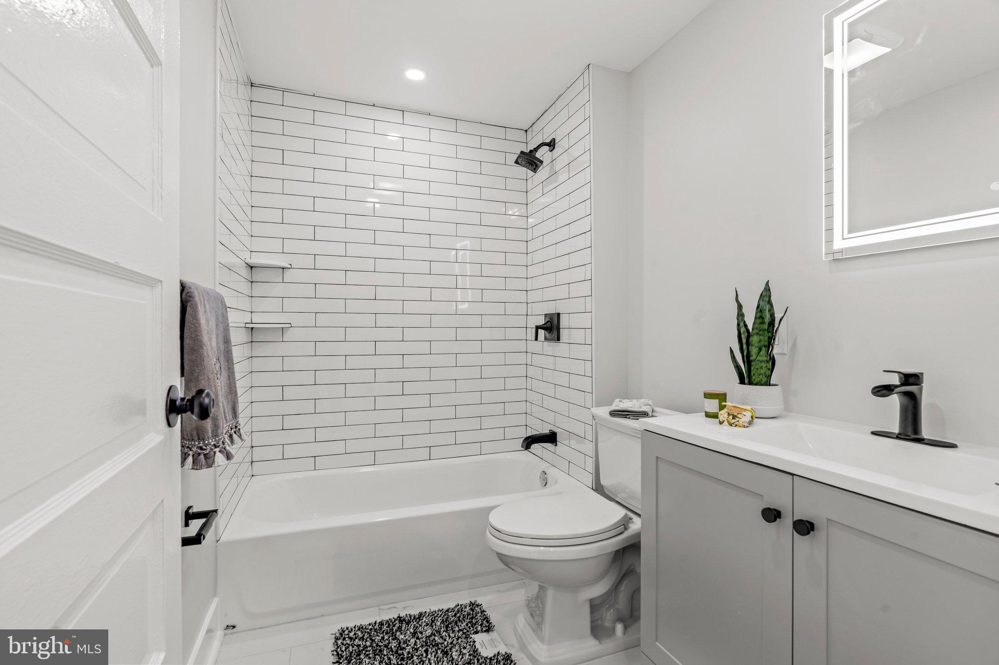 4637 Fernhill Road Philadelphia, PA 19144 - Photo 21 of 32