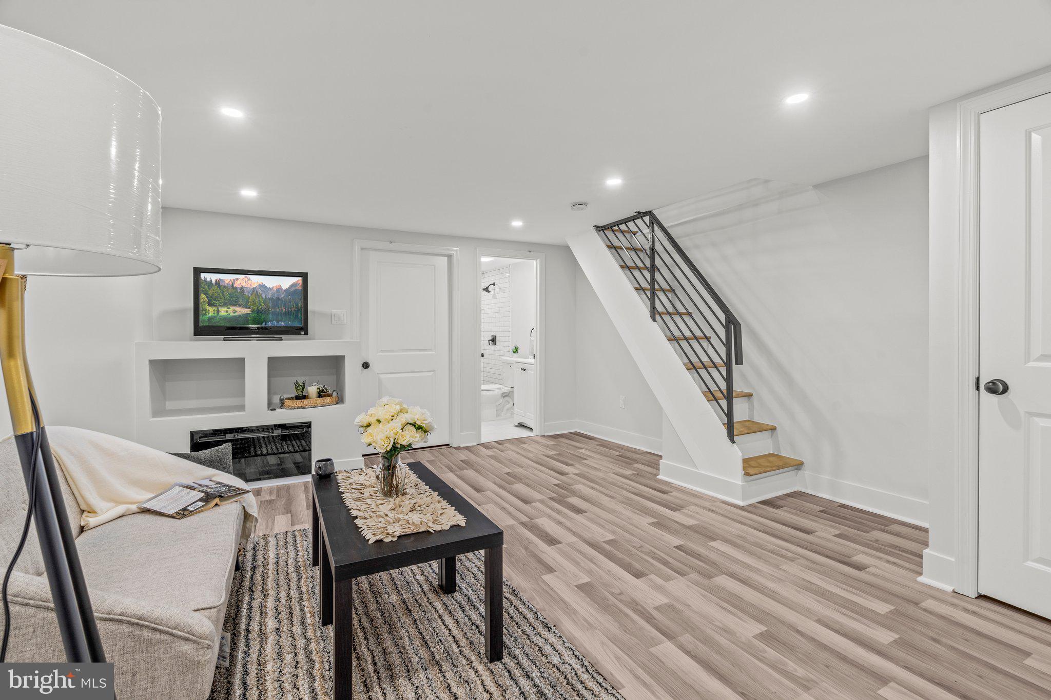 4637 Fernhill Road Philadelphia, PA 19144 - Photo 26 of 32