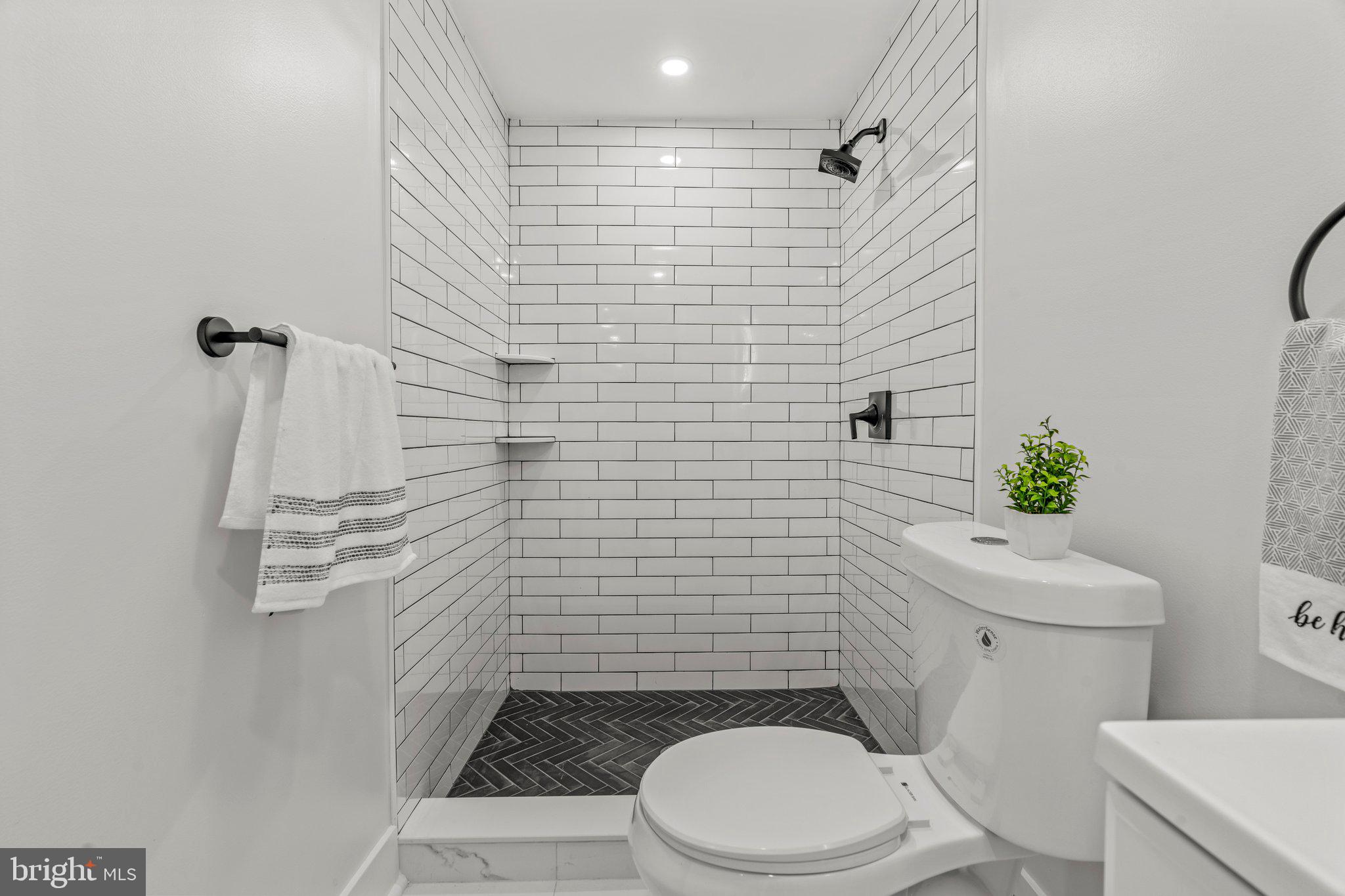 4637 Fernhill Road Philadelphia, PA 19144 - Photo 31 of 32