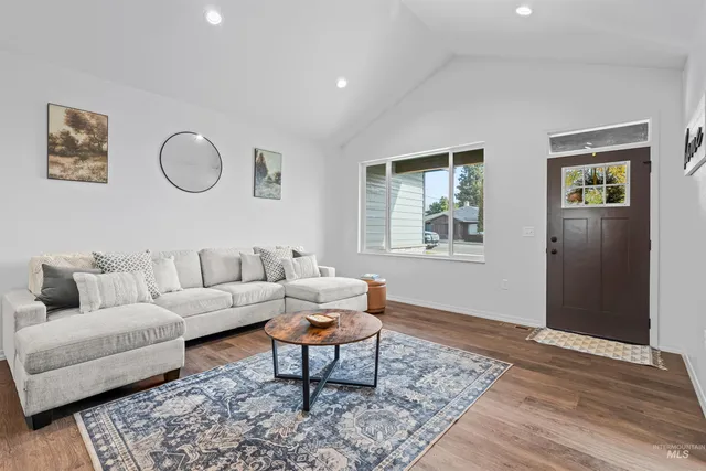 $525,000 | 801 Lewiston Street, Cottonwood, ID 83522